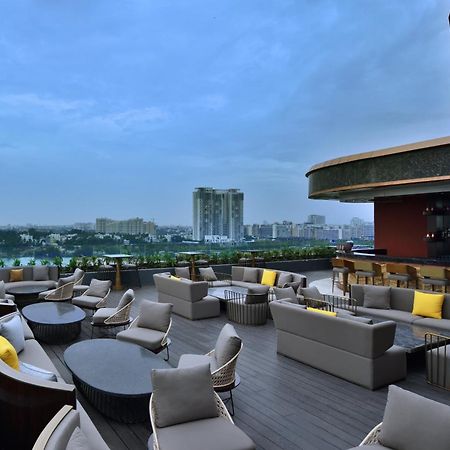 Courtyard By Marriott Bengaluru Hebbal Hotel Exterior photo